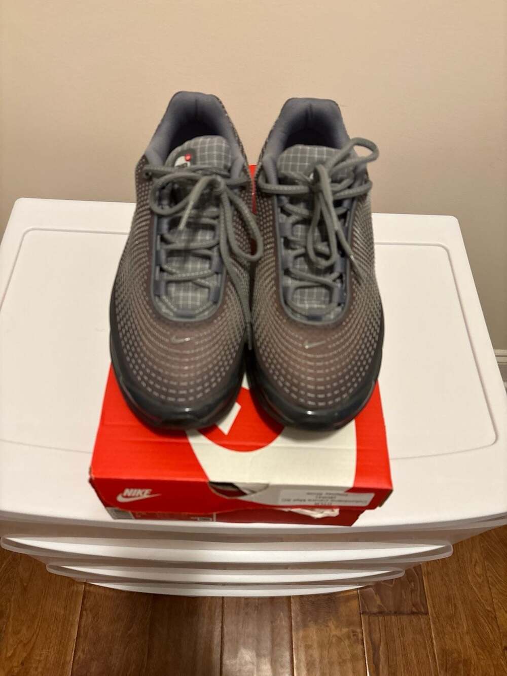 Shop Nike Air Max Dn HQ3816-001 grey